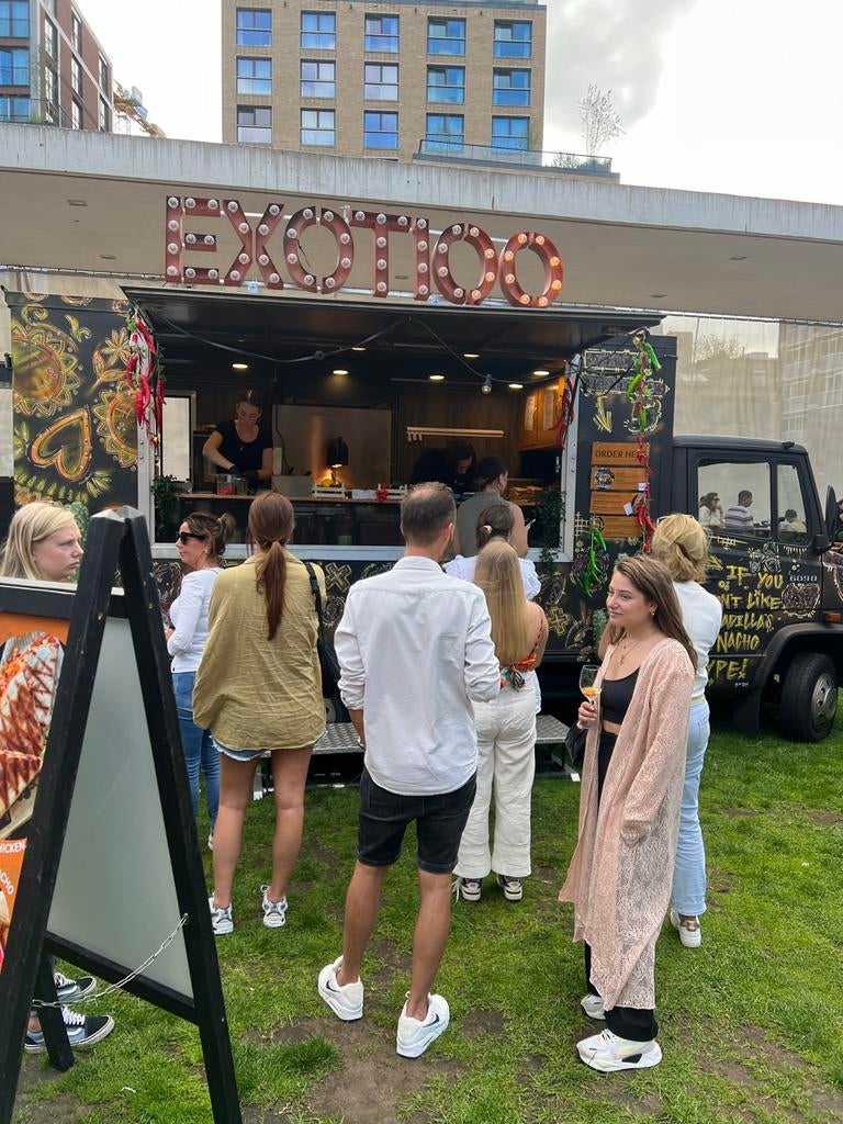 Unieke Foodtruck / verkoopwagen/ Mercedes-Benz 609 D 1990, foto 9
