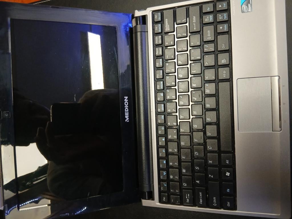 Medion Akoya Mini Laptop - Windows 10, Ophalen, Gebruikt, HDD, 2 tot 3 Ghz