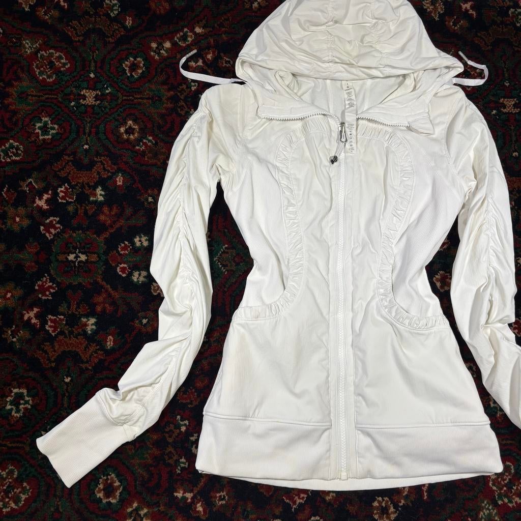 Lululemon Define Jacket Vest vintage Wit XS y2k ruffles, Verzenden, Wit, Zo goed als nieuw, Hardlopen of Fietsen