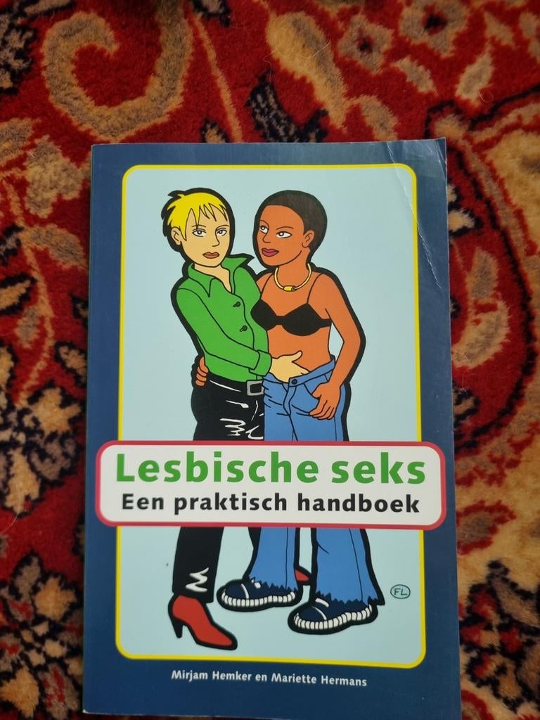 Lesbische seks een praktisch handboek van mirjam hemker, Ophalen of Verzenden