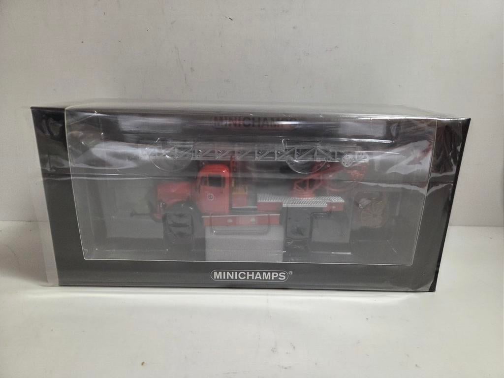 Minichamps Mercedes L3500 Feurwehr Bensheim 1950 1:43, Auto, ., Nieuw, Ophalen of Verzenden