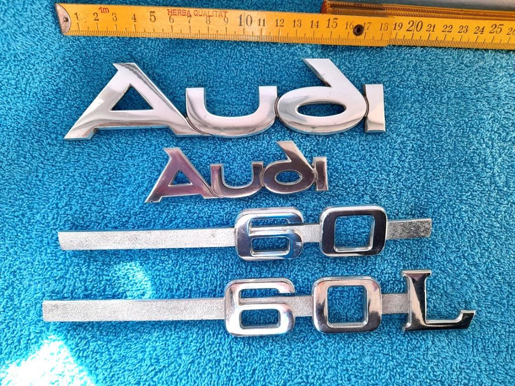4 vintage Audi 60 emblemen, vanaf €18,-, jaren 60, Gebruikt, Verzenden, Achter, Audi
