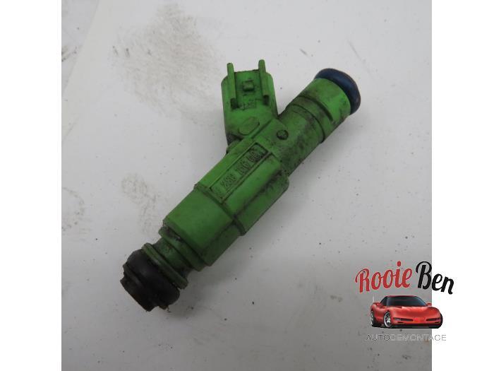 Injector (benzine injectie) van een Chrysler Voyager, Auto-onderdelen, Brandstofsystemen, Gebruikt, -, Ophalen of Verzenden, -