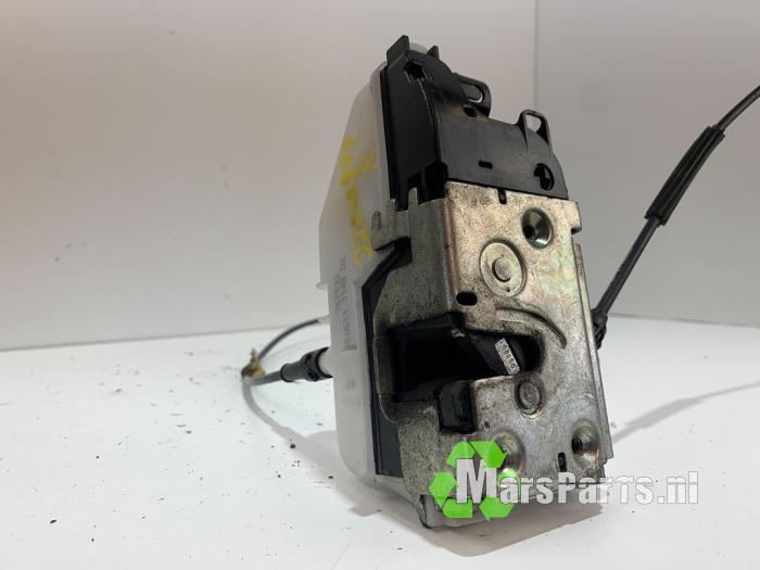 Deurslot Mechaniek 2Deurs rechts van een Renault Twingo, Gebruikt, -, Renault, -