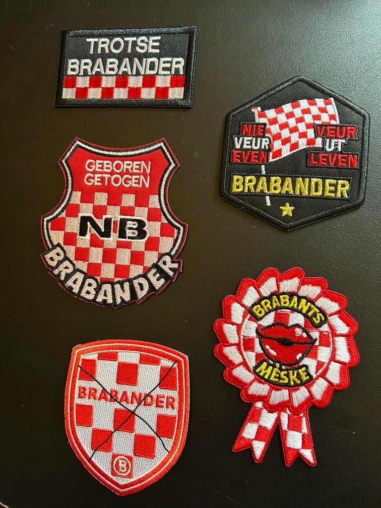 Brabant carnaval emblemen, Ophalen of Verzenden