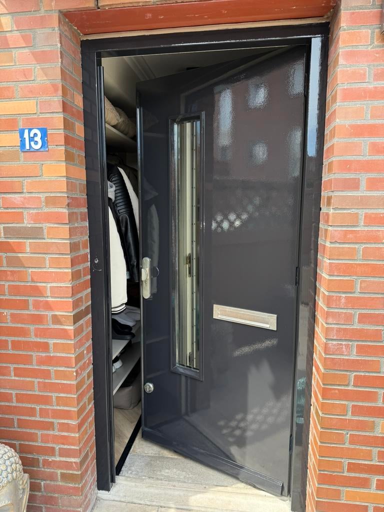 buiten/binnen schilder, Diensten en Vakmensen, Schilders en Behangers, Behangen, Binnenschilderwerk, Buitenschilderwerk, Garantie