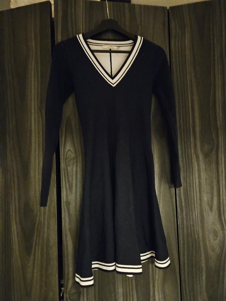 Jurk nikkie 34, Blauw, Ophalen of Verzenden, Zo goed als nieuw, Nikkie