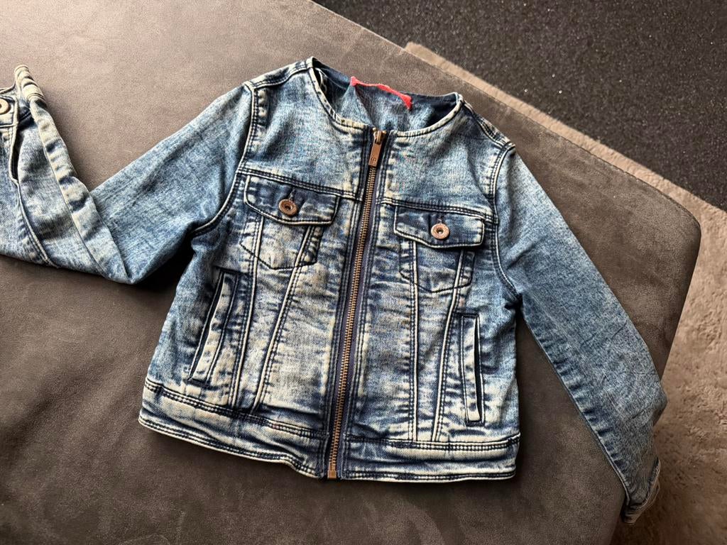 Denim spijkerjasje, Ophalen of Verzenden, Zo goed als nieuw, Meisje, Jas