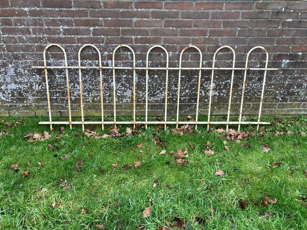 Gebruikt hekwerk met poort - 11 delen, Tuin en Terras, Tuinhekken en Hekwerk, Ophalen, Met poort, Gebruikt, Tuinhek