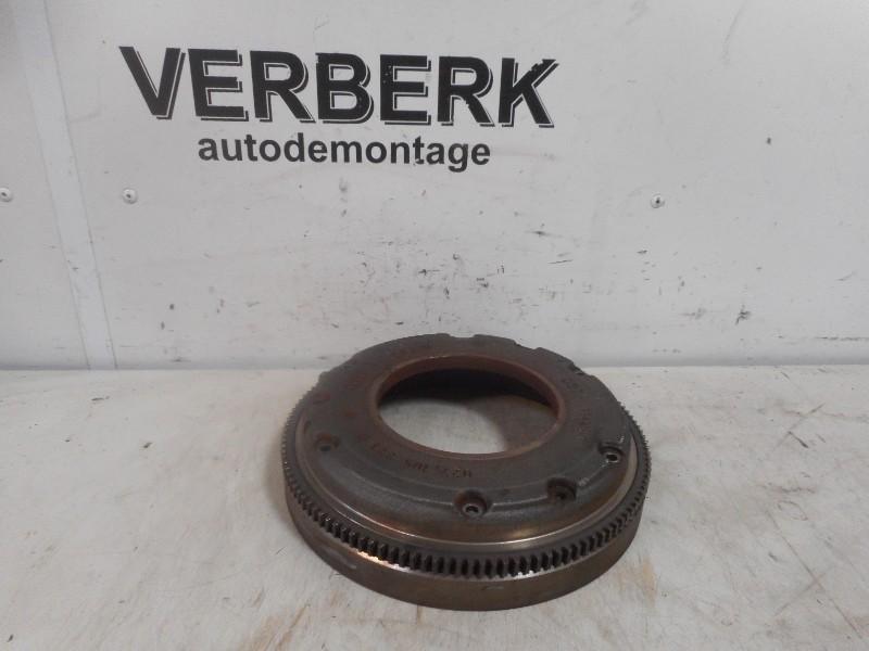 Vliegwiel Volkswagen Caddy II (9K9A) 2003 027105273d, Gebruikt, Volkswagen, Volkswagen AG, Kundenbetreuung@volkswagen.de