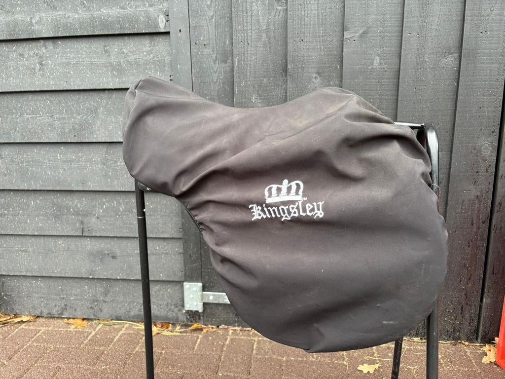 Kingsley springzadel te koop, Dieren en Toebehoren, Paarden en Pony's | Zadels, Verzenden, Zo goed als nieuw, Springen