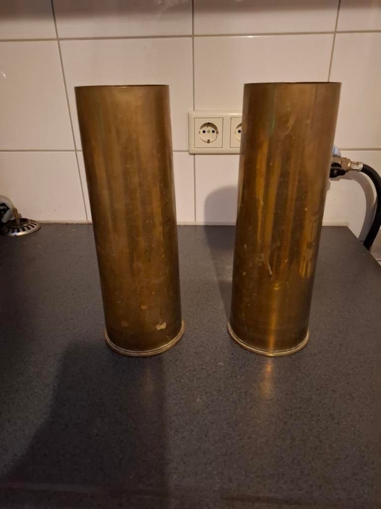 2 granaathulzen, Ophalen of Verzenden, Nederland, Hulzen of Bodemvondsten