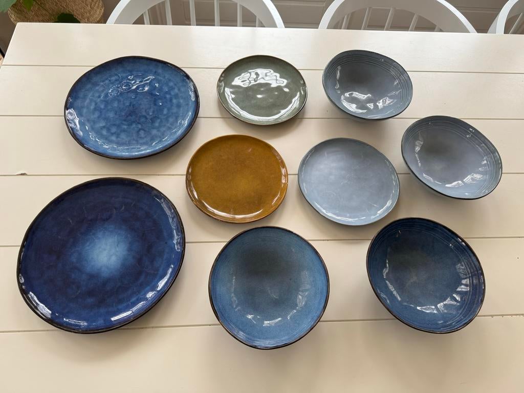 Servies - reactief glazuur, Huis en Inrichting, Keuken | Servies, Gebruikt, Keramiek, Ophalen of Verzenden, Bord(en)