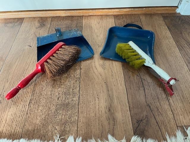 2 OUDE KINDER VEGERTJES SETJES  2 X, Ophalen of Verzenden