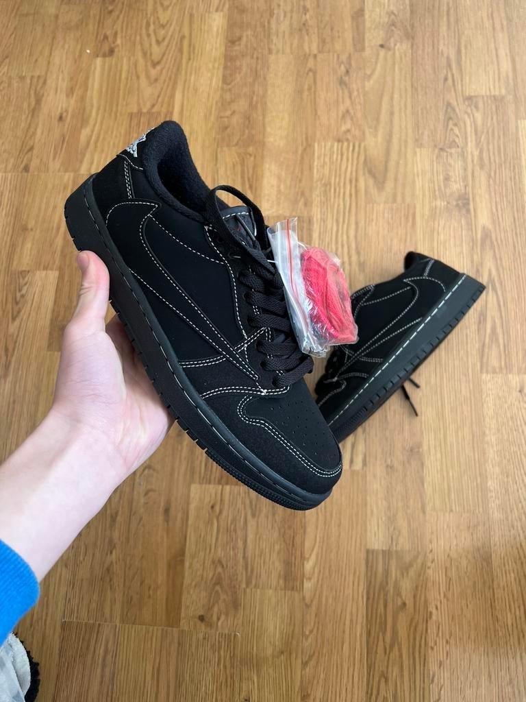 Travis scott x air jordan 1 low phantom, Ophalen of Verzenden, Zo goed als nieuw