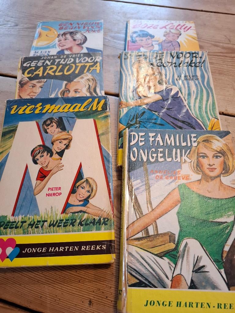 Jonge harten - reeks meisjesboeken jaren 60, Boeken, Kinderboeken | Jeugd | 10 tot 12 jaar, Ophalen of Verzenden, Gelezen, Diverse