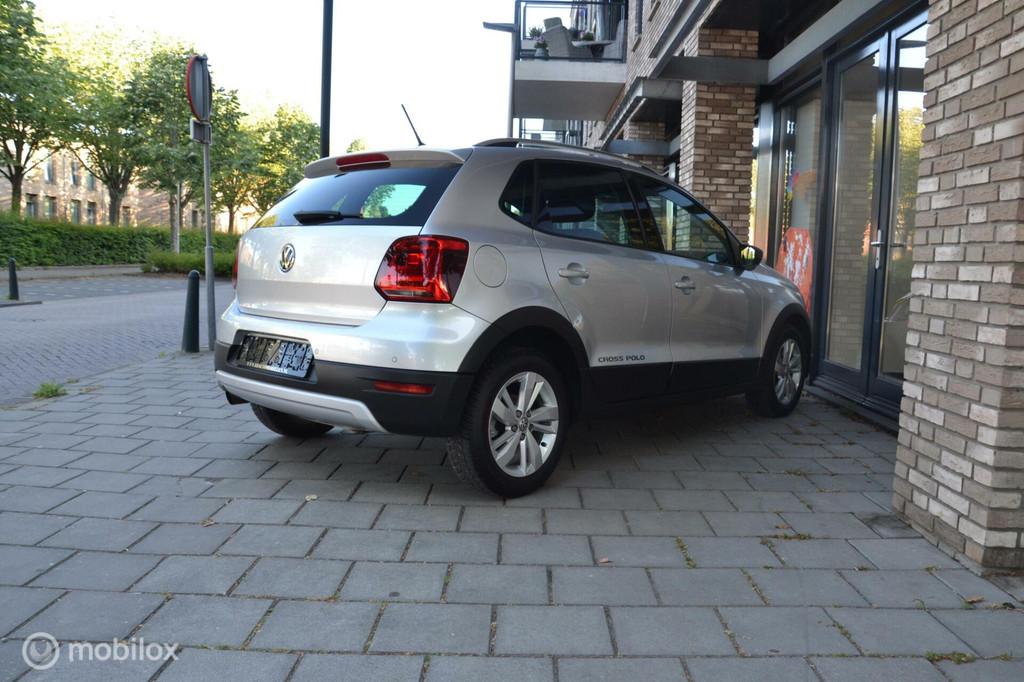 Volkswagen Polo 1.2 TSI First Edition|106.262km|Stoelverw|AC, Auto's, Volkswagen, Voorwielaandrijving, Stof, Gebruikt, 4 cilinders