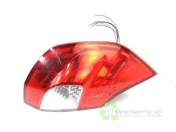 Achterlicht links van een Renault Megane Scenic