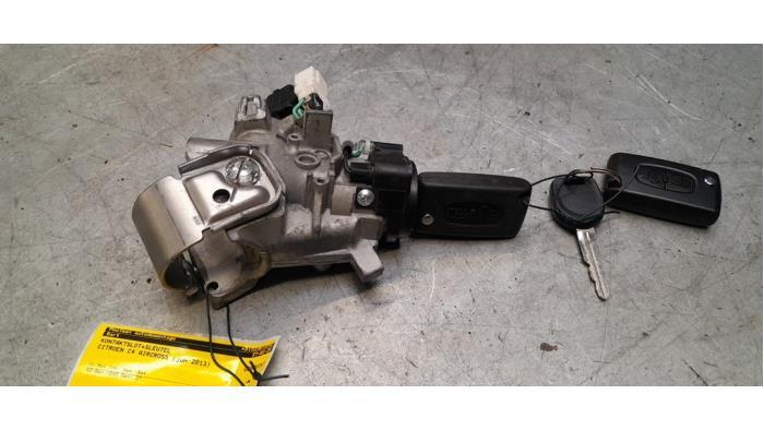 Kontaktslot + Sleutel van een Citroen C4 Aircross, Gebruikt, -, Ophalen of Verzenden, -