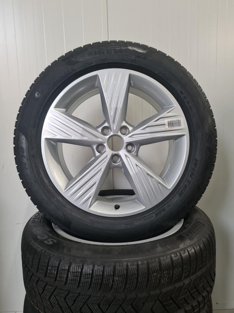 19' Audi Q4 e-tron velgen met winterbanden Breedset Nieuw