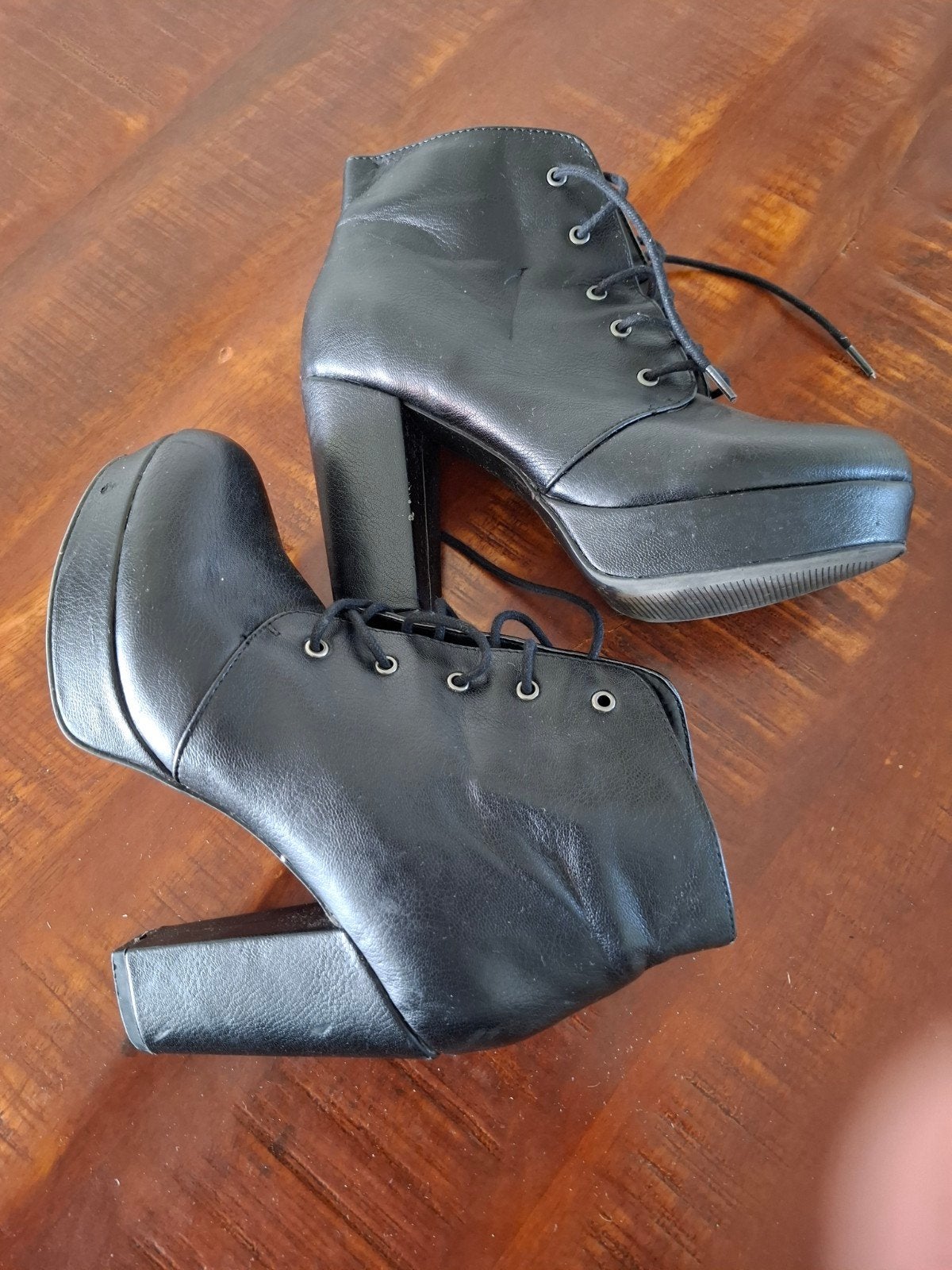 Hoge zwarte enkellaarsjes, Zwart, Lage of Enkellaarzen, Ophalen of Verzenden, Forever 21