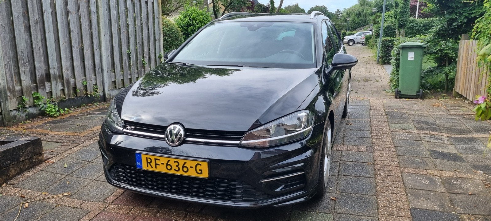 Volkswagen Golf Variant 1.0 TSI 110pk 2017 Zwart, Voorwielaandrijving, 1195 kg, Adaptive Cruise Control, Zwart
