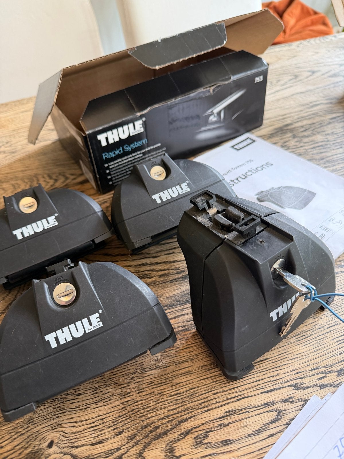 Thule Rapid System 753 dakdrager voetenset, Ophalen, Gebruikt