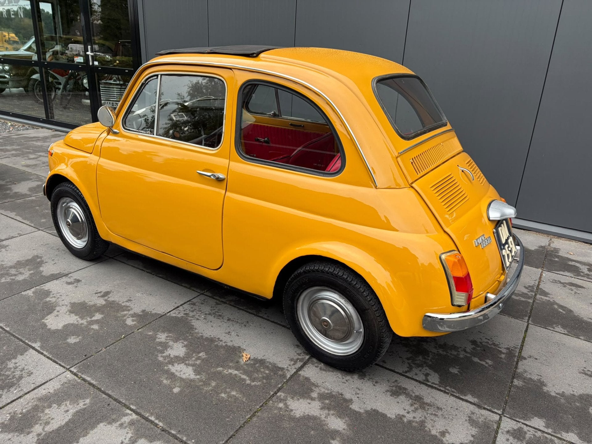 Fiat 500 500 L Deze prachtige uit 1971 is een echte blikvang, Auto's, Dealer onderhouden, 594 cc, 4 stoelen, Geel