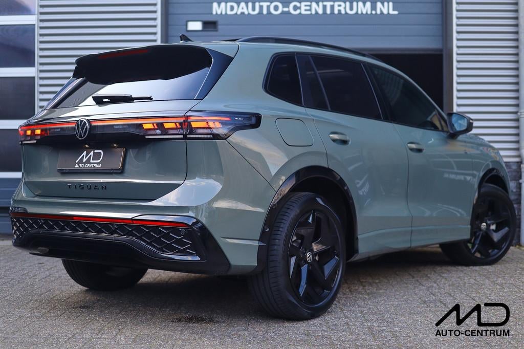 Volkswagen TIGUAN 1.5 eTSI R-Line| Pano| Garantie| Massage, Auto's, 12 maanden, 4 cilinders, Bedrijf, SUV of Terreinwagen