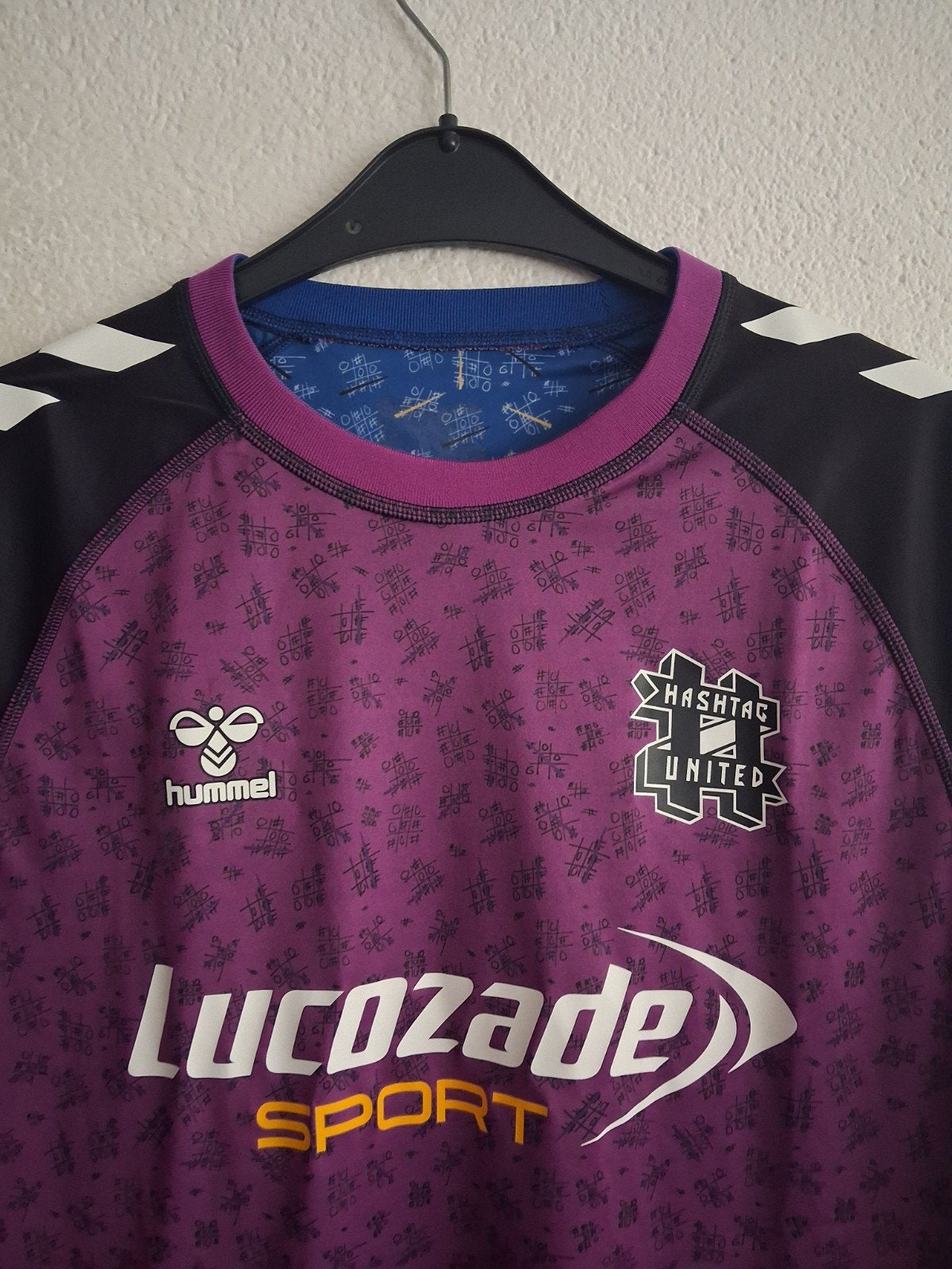 Hummel Hashtag United Voetbalshirt - Maat L, Maat 52/54 (L), Paars, Ophalen of Verzenden, Zo goed als nieuw