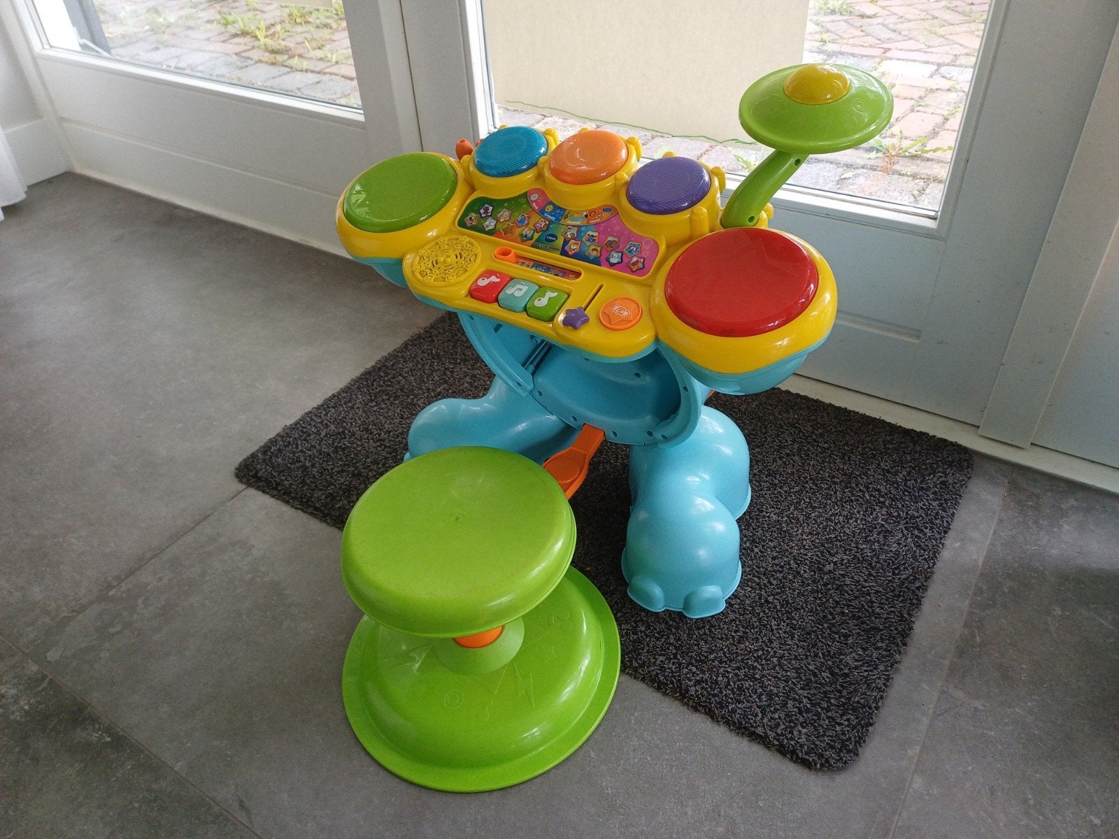Vtech drumstel, Ophalen