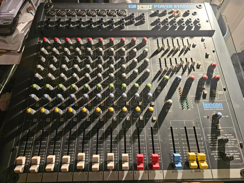 Soundcraft Spirit Power Station actieve mengtafe met defect, Ophalen, Gebruikt, 10 tot 20 kanalen