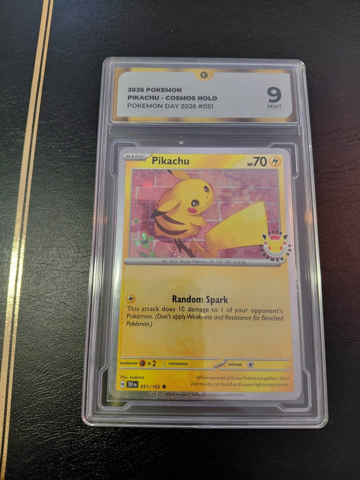 Pikachu 51 pokemon day 2026, Ophalen of Verzenden, Zo goed als nieuw, Losse kaart, Foil