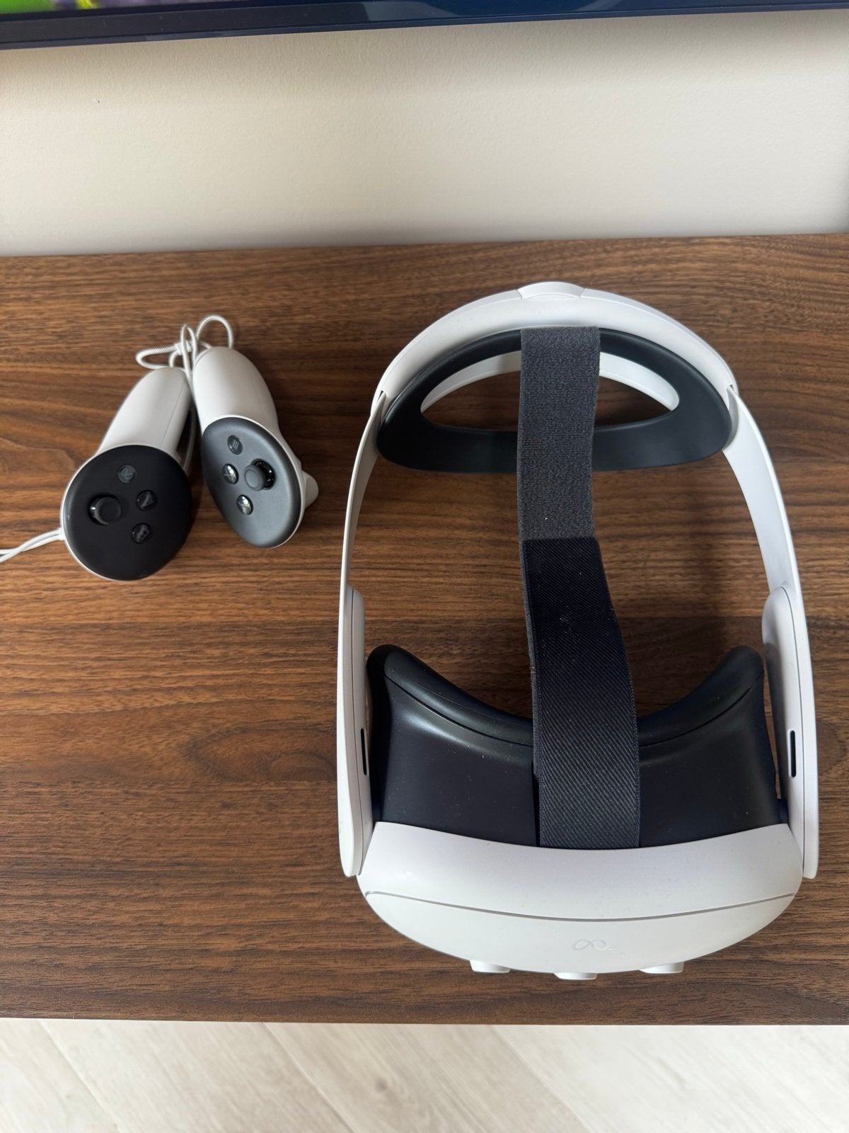 Meta Quest 3 512GB met Elite Strap en opbergdoos, Spelcomputers en Games, Virtual Reality, Ophalen, Zo goed als nieuw, VR-bril