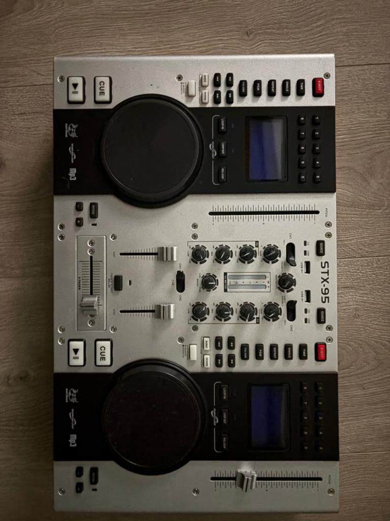 Skytec STX-95 DJ-set met dubbele CD/MP3-speler en mixer, Ophalen, Gebruikt, Dj-set, Overige merken