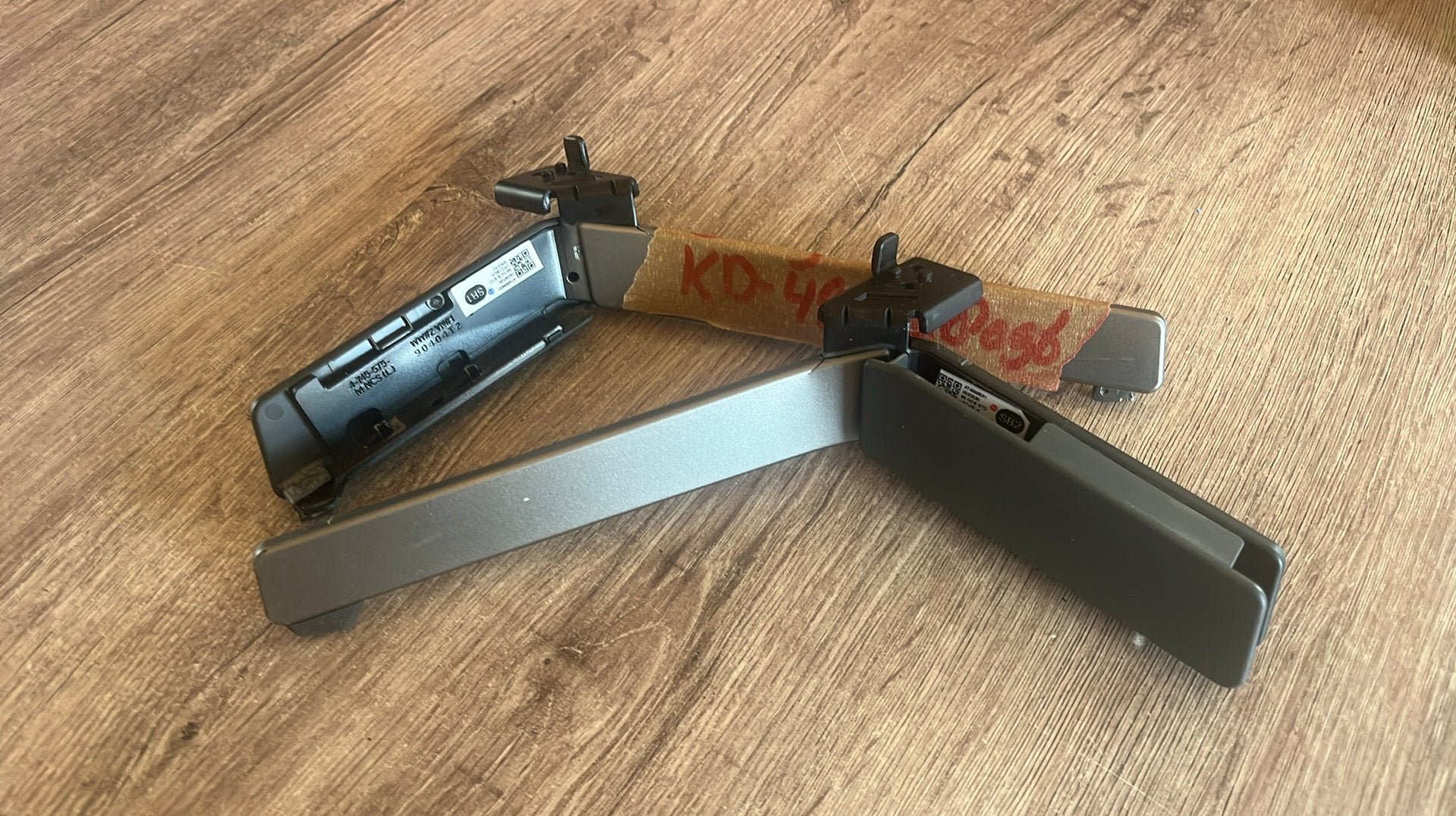 Voetjes Sony led tv (KD-49XG7005, KD-49XG7096, KD-49XG8096), Ophalen of Verzenden, Zo goed als nieuw
