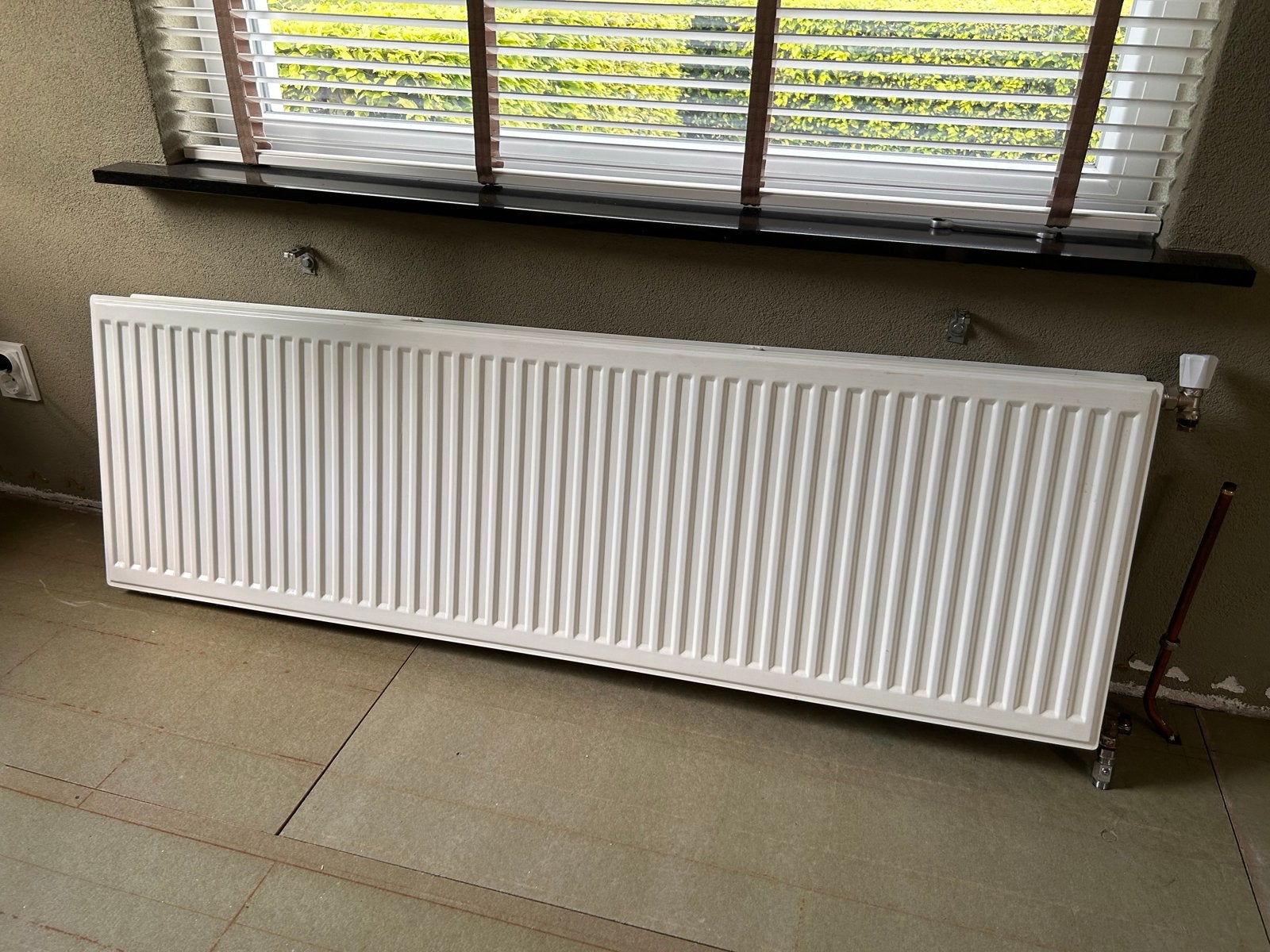 3 radiatoren in nette staat, Doe-het-zelf en Verbouw, Verwarming en Radiatoren, Ophalen, 30 tot 80 cm, Gebruikt, Radiator