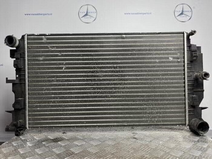 Radiateur van een Mercedes Sprinter, Ophalen of Verzenden, Gebruikt