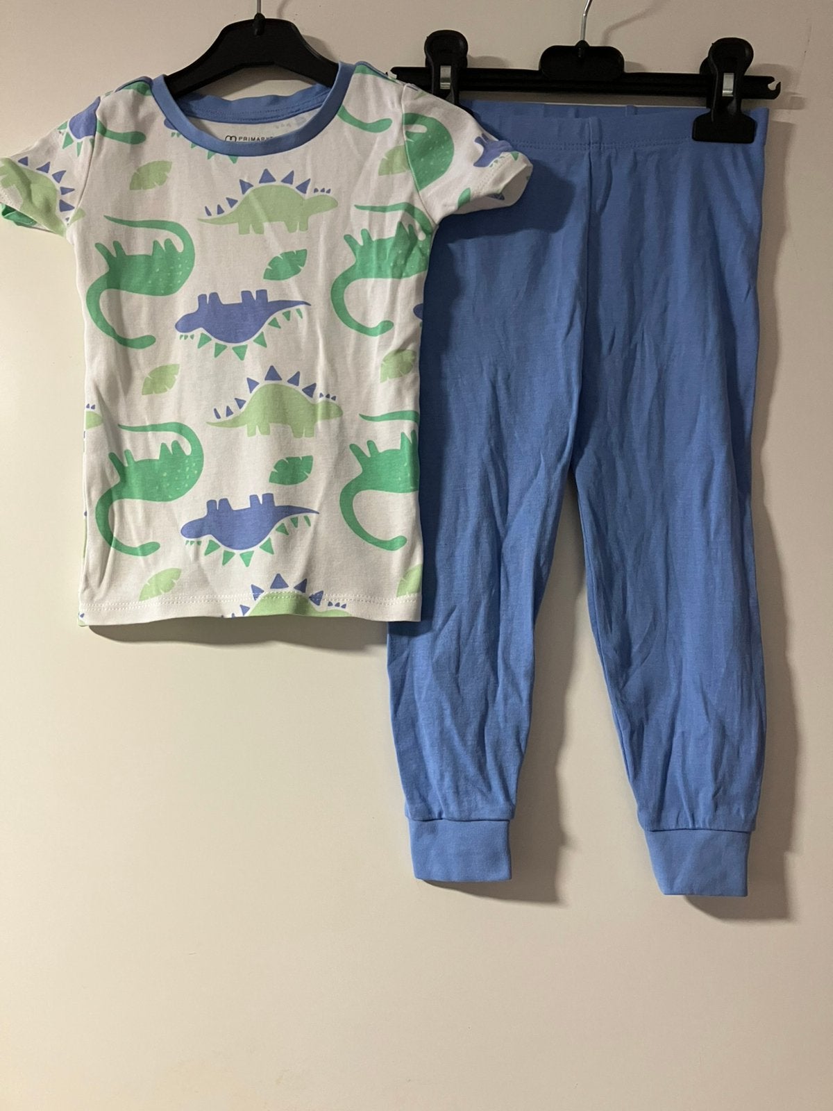 Nette blauwe dinosaurus/ dino pyjama maat 92, Ophalen of Verzenden, Zo goed als nieuw, Jongen, Nacht- of Onderkleding