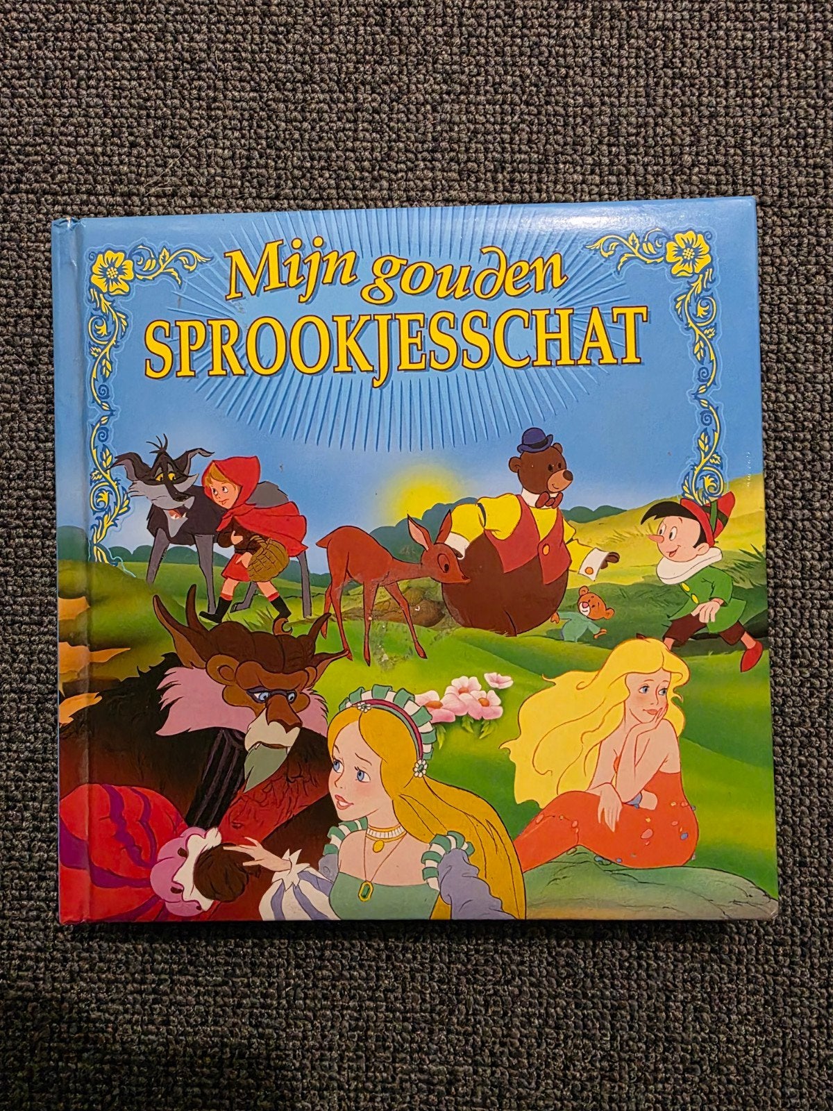 Mijn gouden Sprookjesschat - Klassieke Sprookjesbundel, Boeken, Sprookjes en Fabels, Gelezen, Ophalen of Verzenden