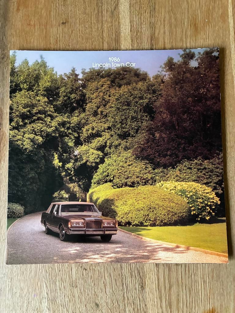 1986 Lincoln Town Car brochure, Ophalen of Verzenden, Zo goed als nieuw, Overige merken