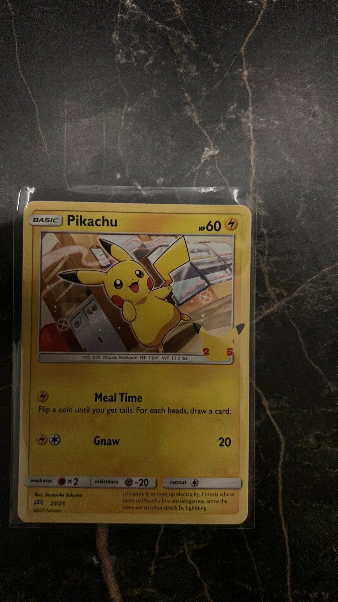 Pikachu 25/25, Ophalen of Verzenden, Zo goed als nieuw