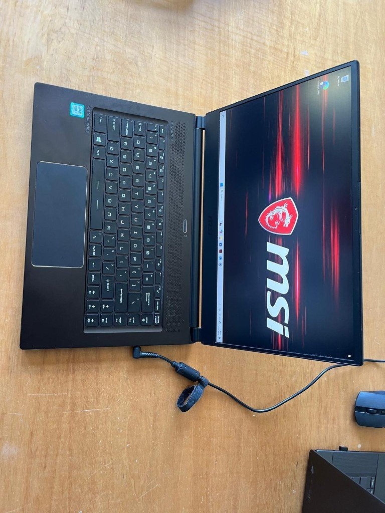 MSI GS65 Stealth 9SE – Gaming laptop, Computers en Software, 2 tot 3 Ghz, Ophalen of Verzenden, Zo goed als nieuw, 2 TB