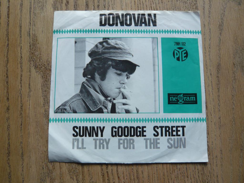 Single Van Donovan., Cd's en Dvd's, Vinyl Singles, Gebruikt, Pop, Fotohoes, Originele persing, Ophalen of Verzenden