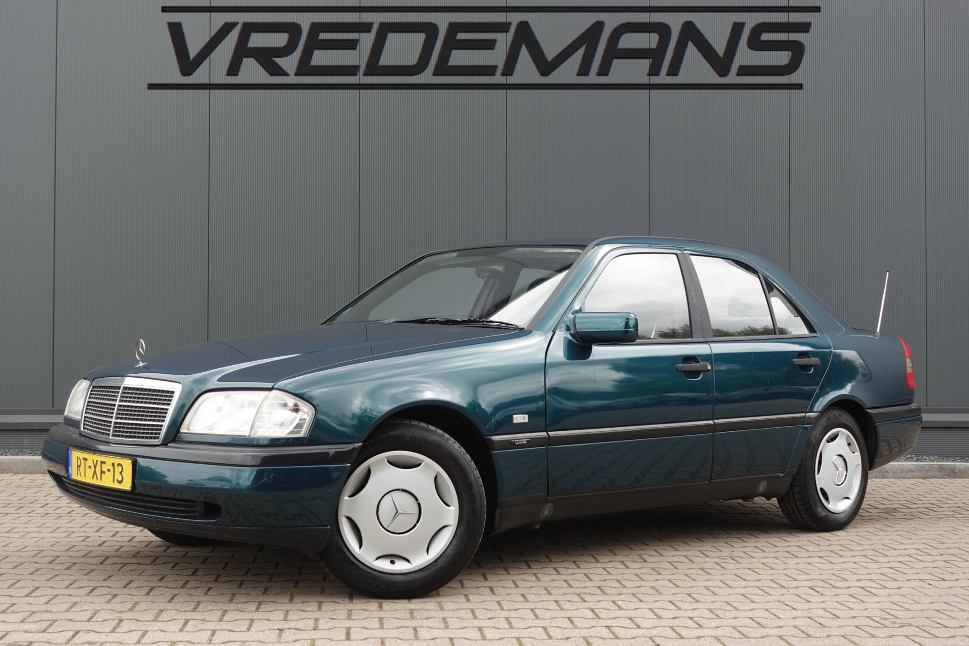 Mercedes-Benz C-klasse 180 Classic, Auto's, Euro 2, 4 cilinders, 1799 cc, 122 pk