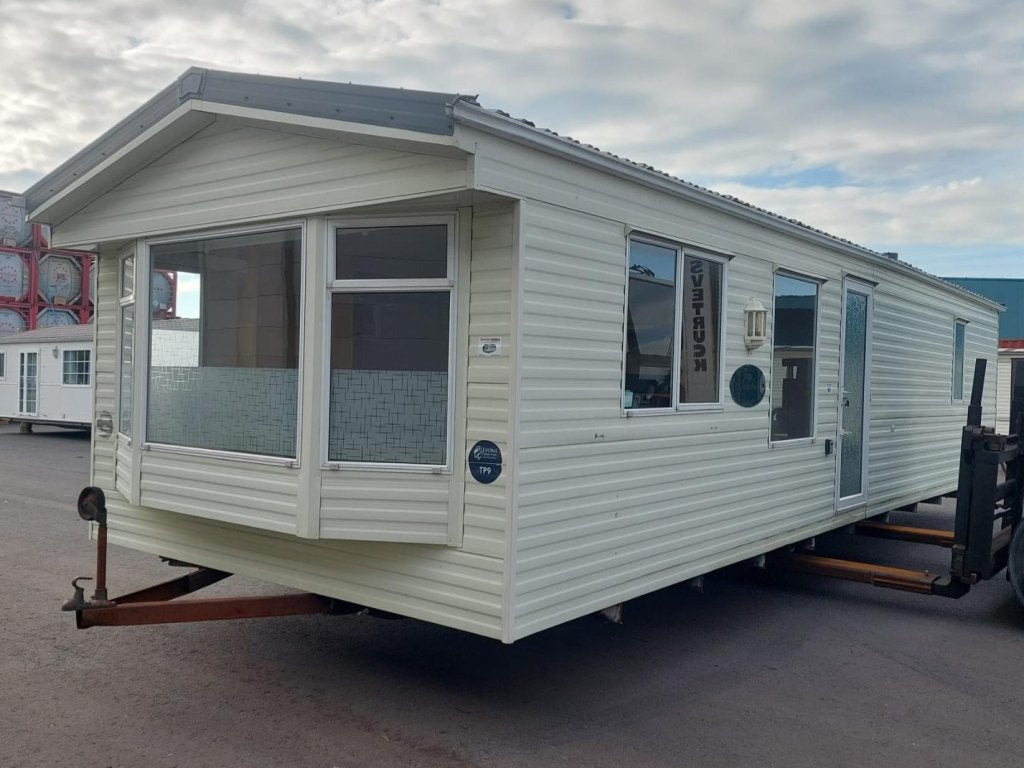 Ruime stacaravan met 2 slaapkamers, 11,1 x 3,7