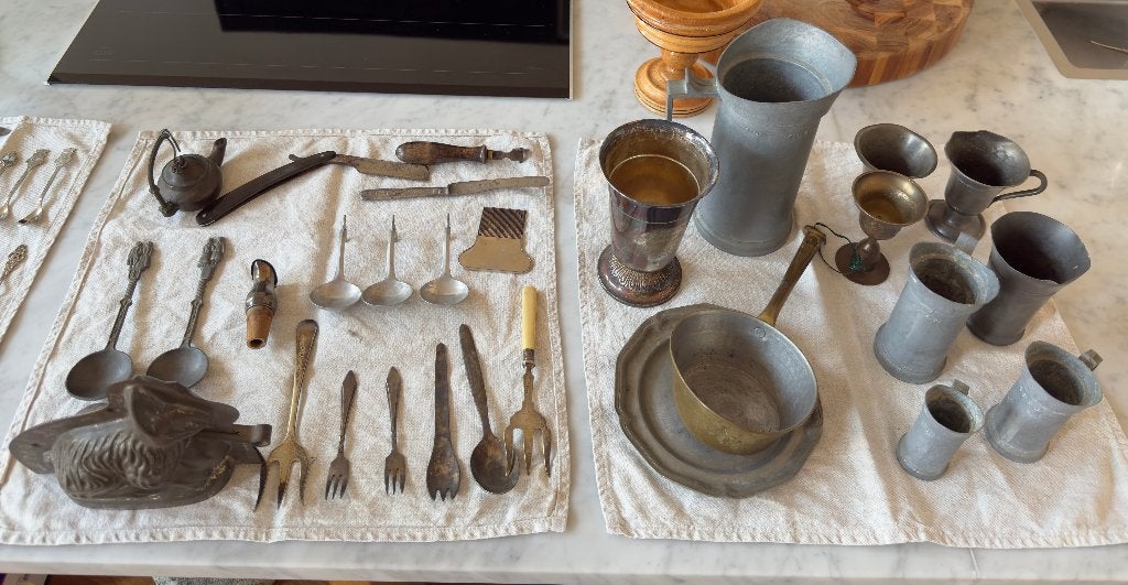 Partij oud tin, koper en verzilverd servies/bestek, Antiek en Kunst, Ophalen