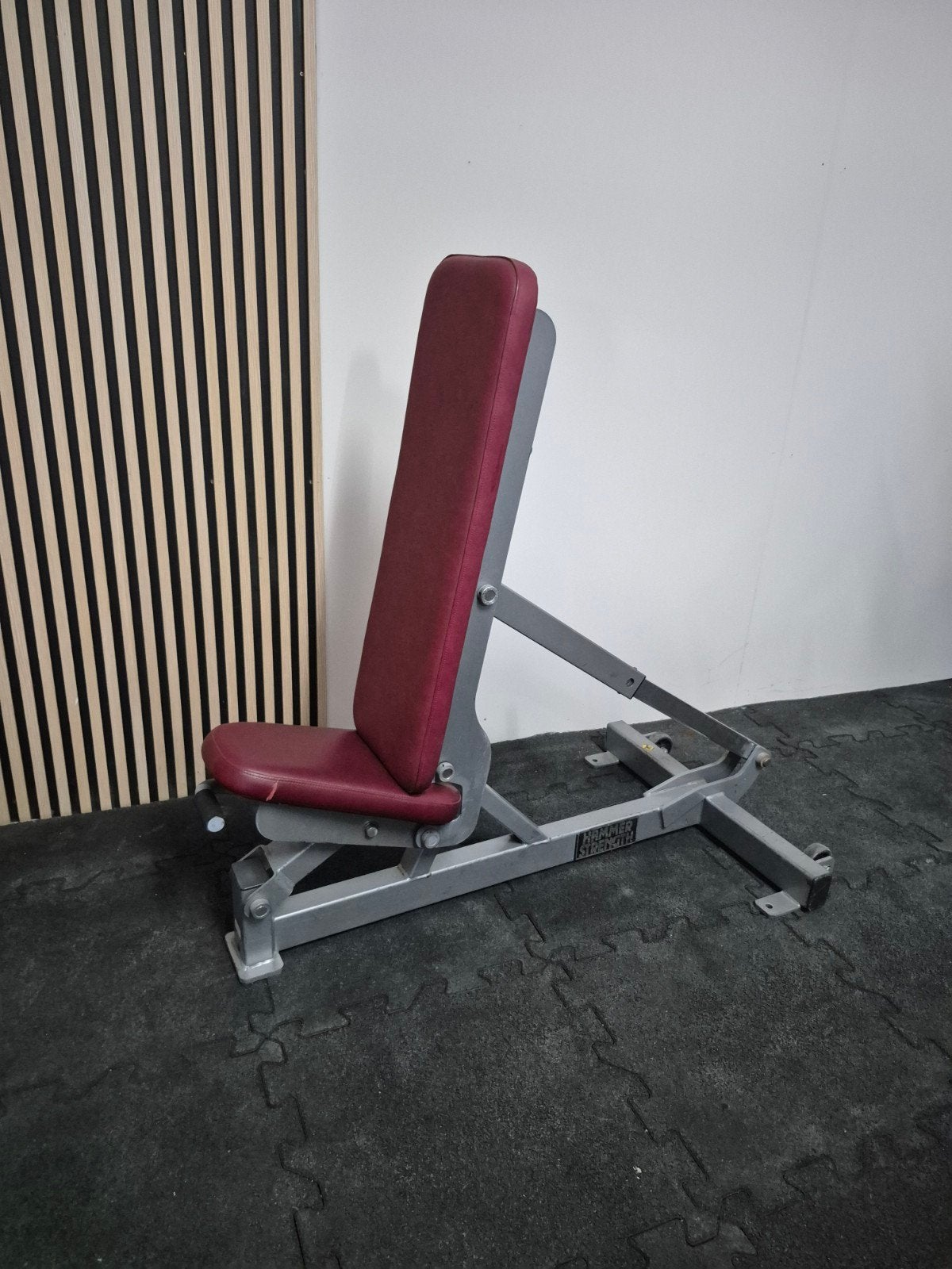 Hammer Strength Bench – Nieuw Rugkussen, Sport en Fitness, Ophalen of Verzenden, Fitnessbank