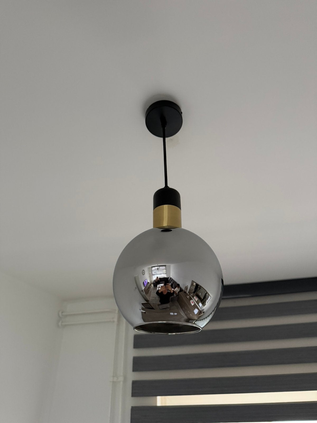 2 GLAZEN BOLLEN LAMP antraciet, Huis en Inrichting, Lampen | Hanglampen, Ophalen, Gebruikt, Minder dan 50 cm