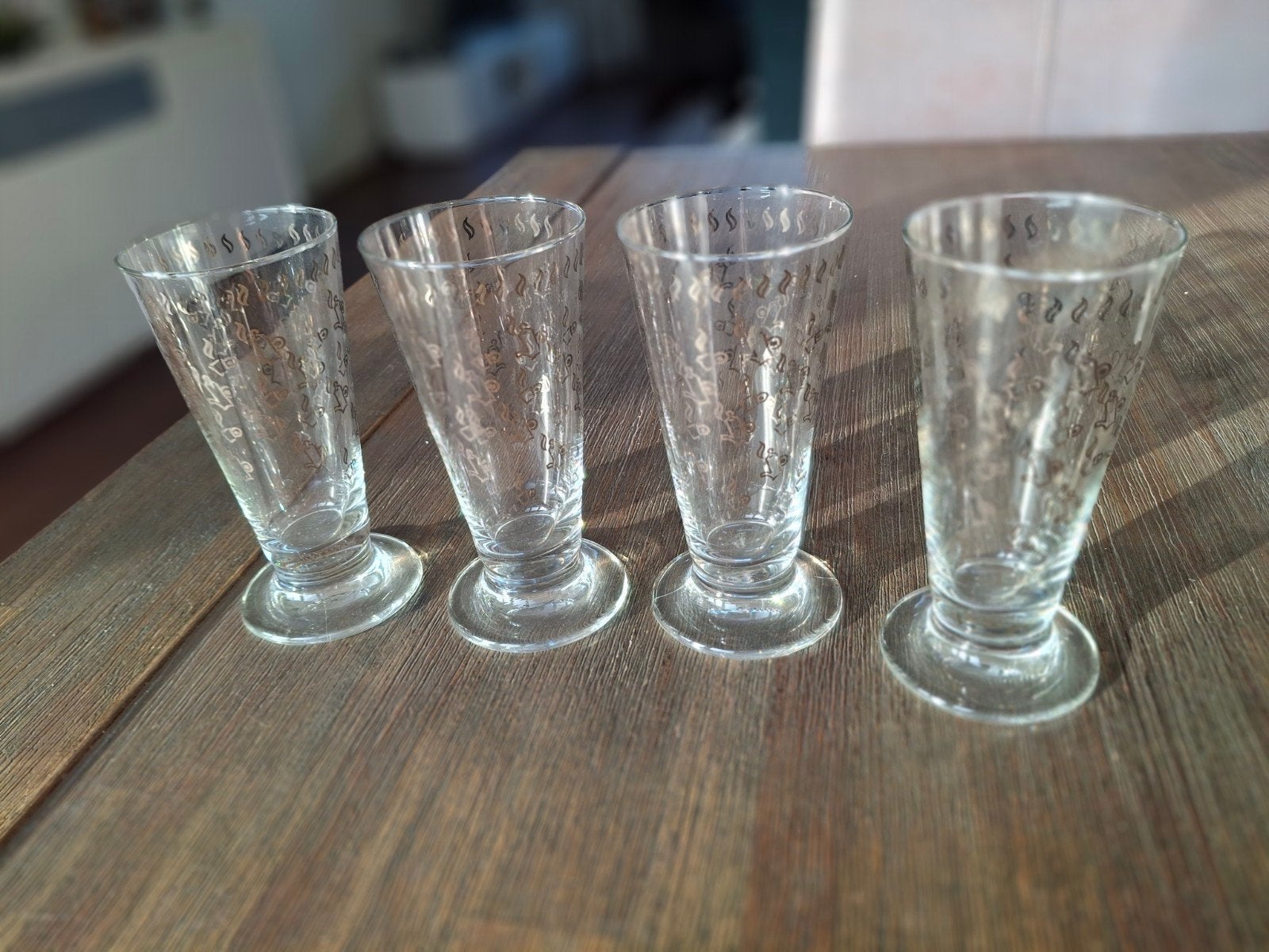 Set van 4 koffie glazen en 4 likeurglaasjes., Ophalen of Verzenden, Zo goed als nieuw, Overige typen